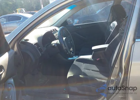 2007 Nissan Altima 2.5 S from USA, damaged, VIN 1N4AL21E27C142575